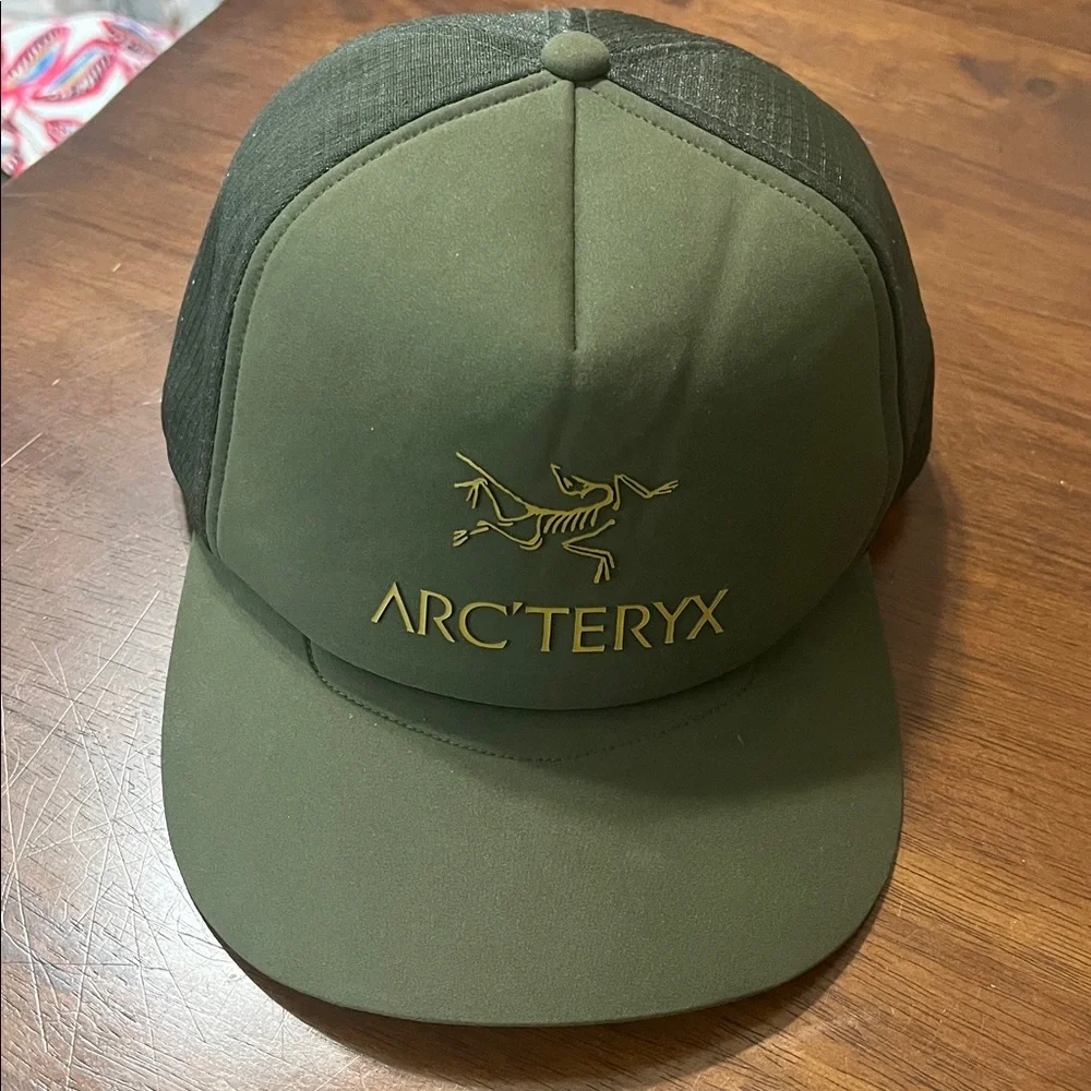 Arc'teryx Bird Word Trucker Hat - Picture 3 of 6